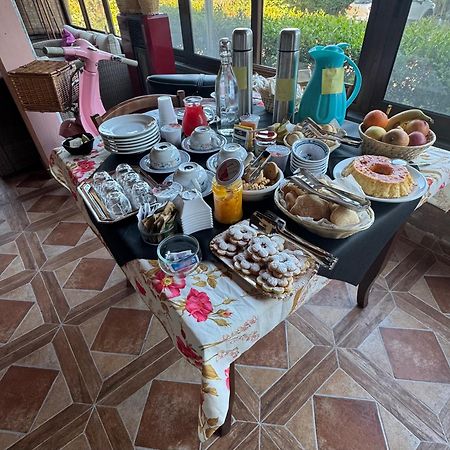 Agriturismo Da Patrizia Simaxis Eksteriør bilde